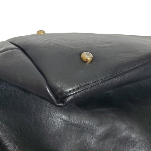 Large Vegan Leather Fringe Shoulder Bag with Lots of Pockets - Picture 7 of 8